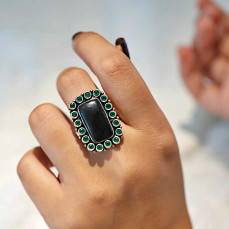 Silver Green & Black Cutstone Floral Ring